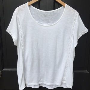 Gap tee